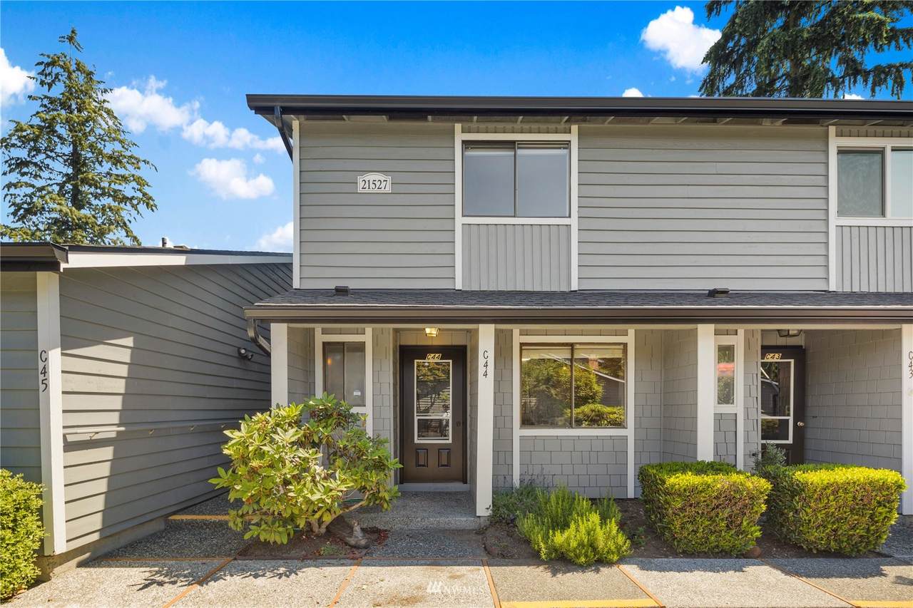 21527 4th Avenue - Photo 1