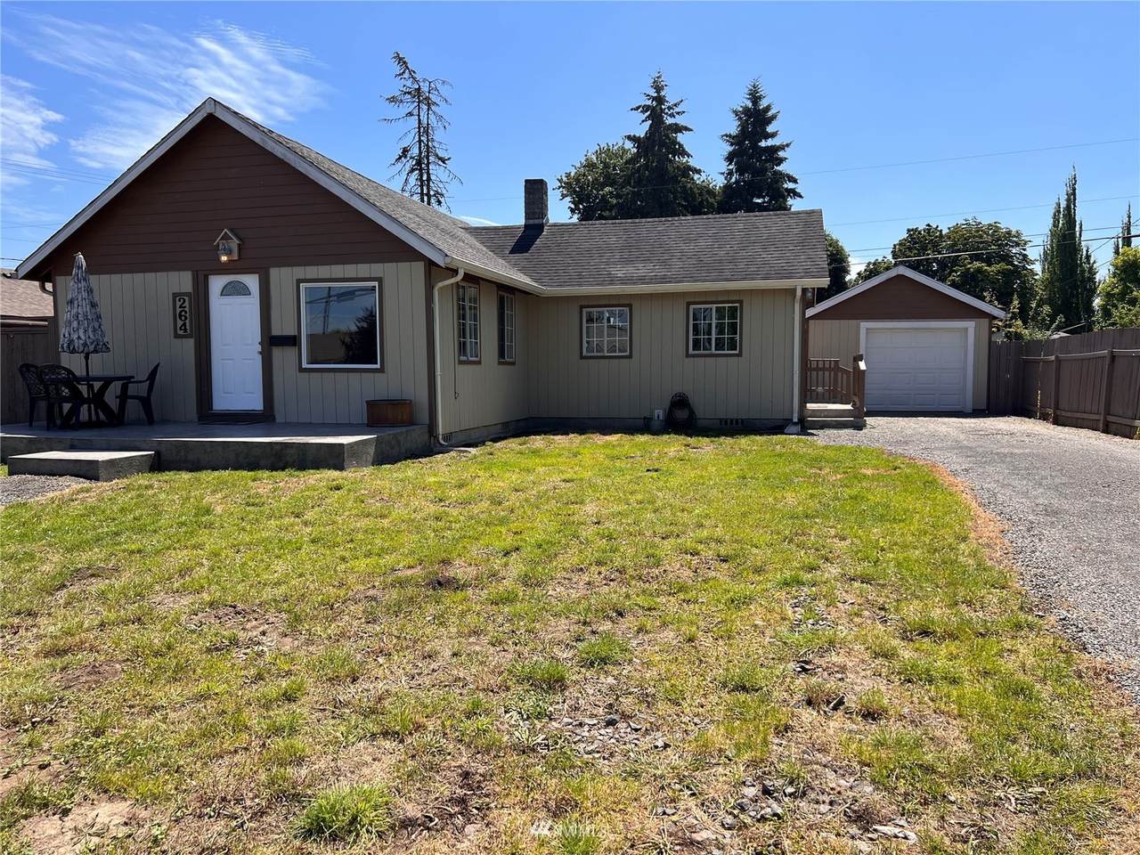 264 Douglas Street - Photo 1