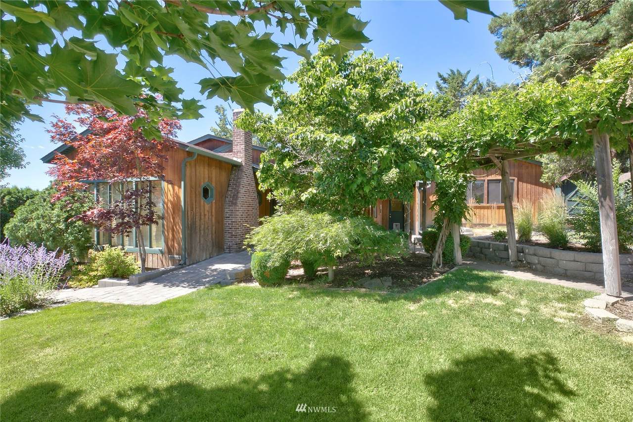 6506 Ridge Court - Photo 1
