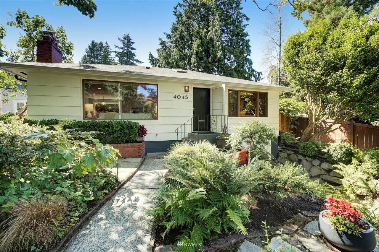 4045 30th Avenue - Photo 1