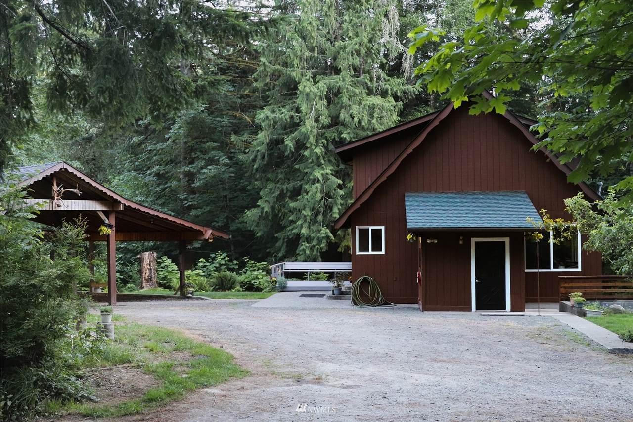 5096 Minard Road - Photo 1