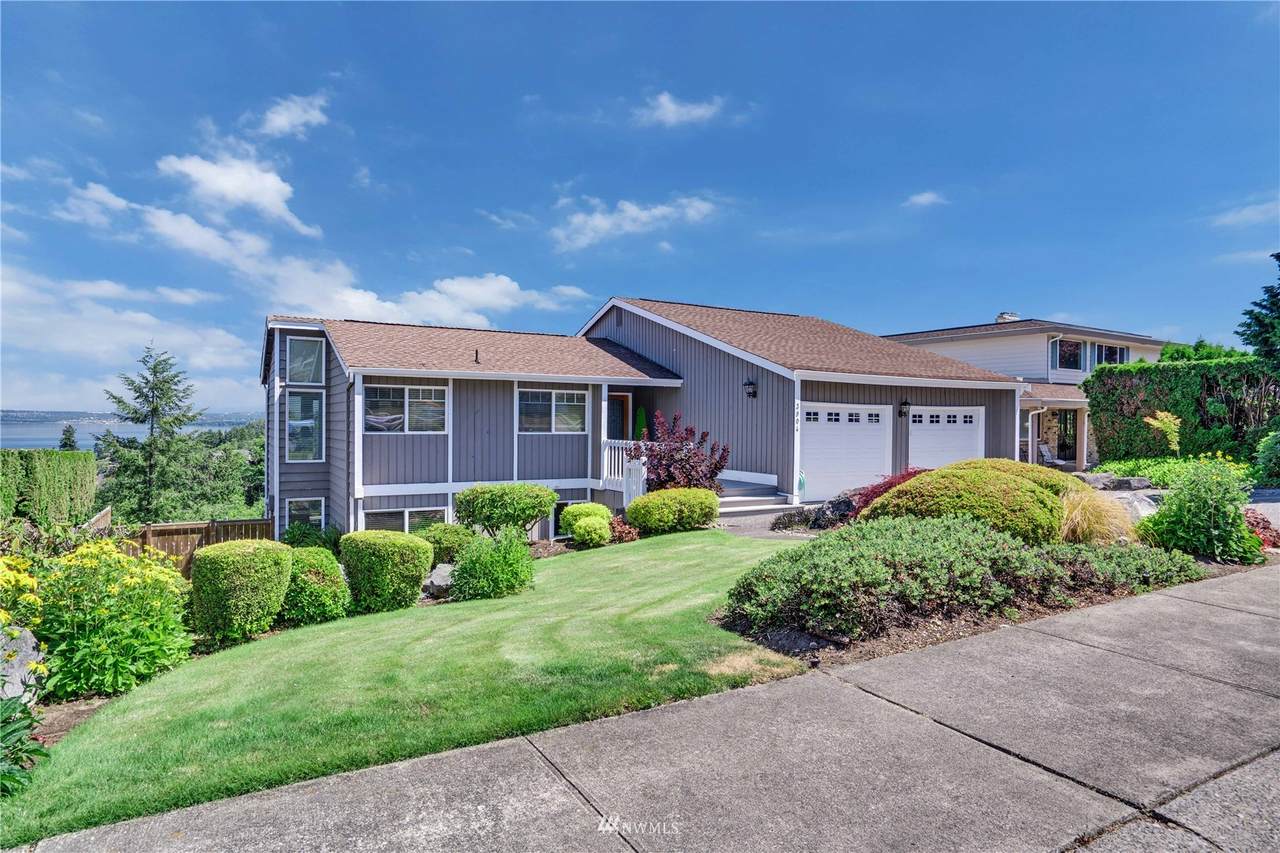 3904 313th Street - Photo 1