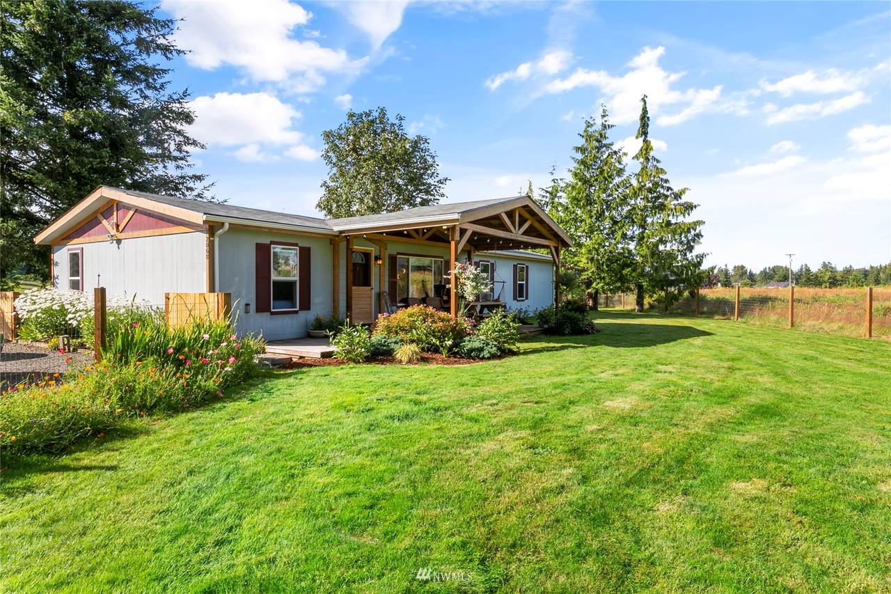 2068 Central Road - Photo 1