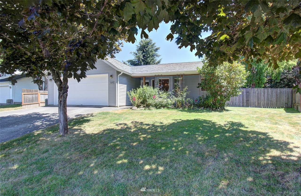 309 16th Circle - Photo 1