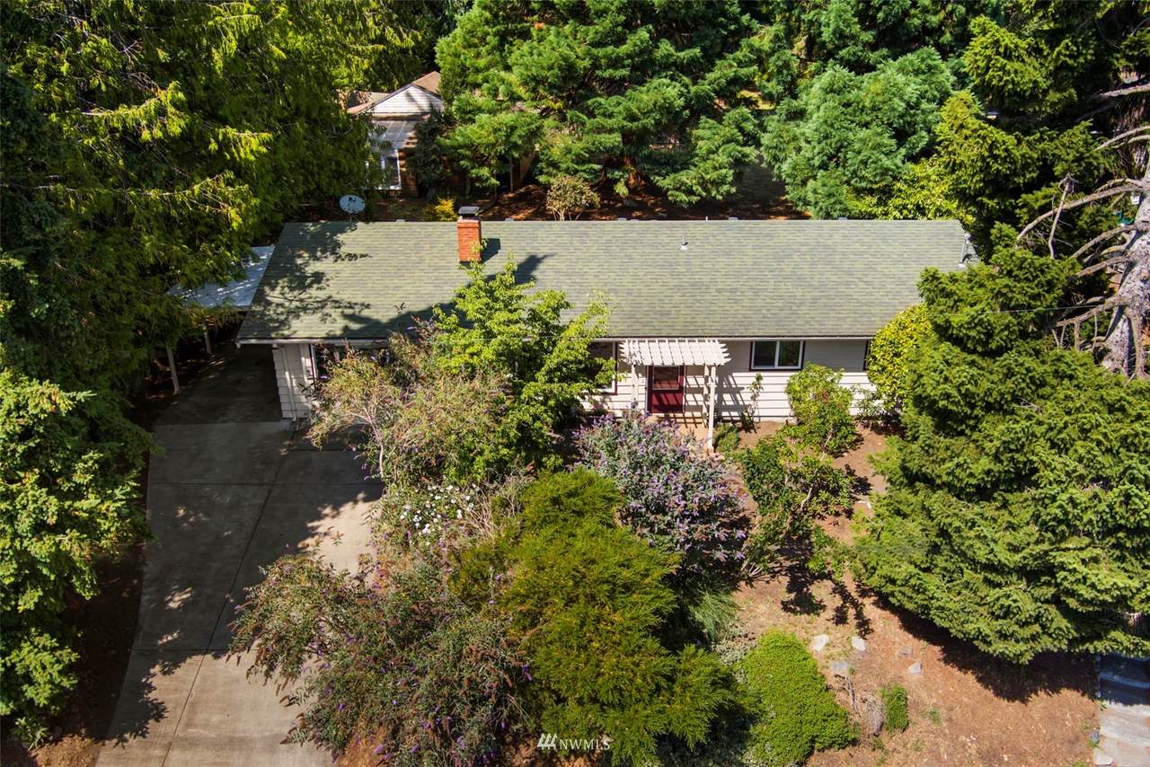136 F Street - Photo 1