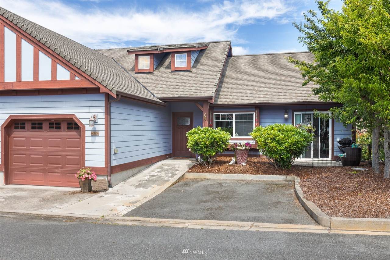 2605 Plum Court - Photo 1