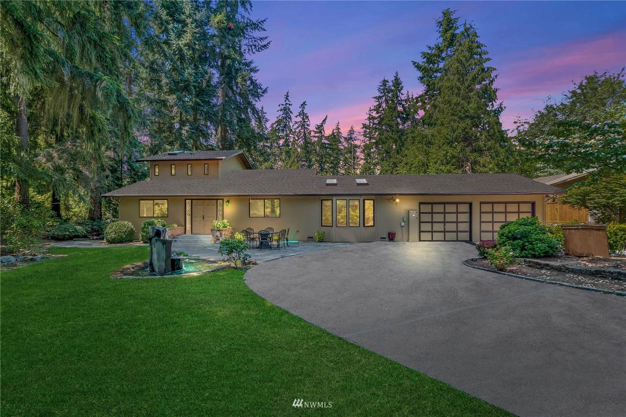 16615 146th Avenue - Photo 1