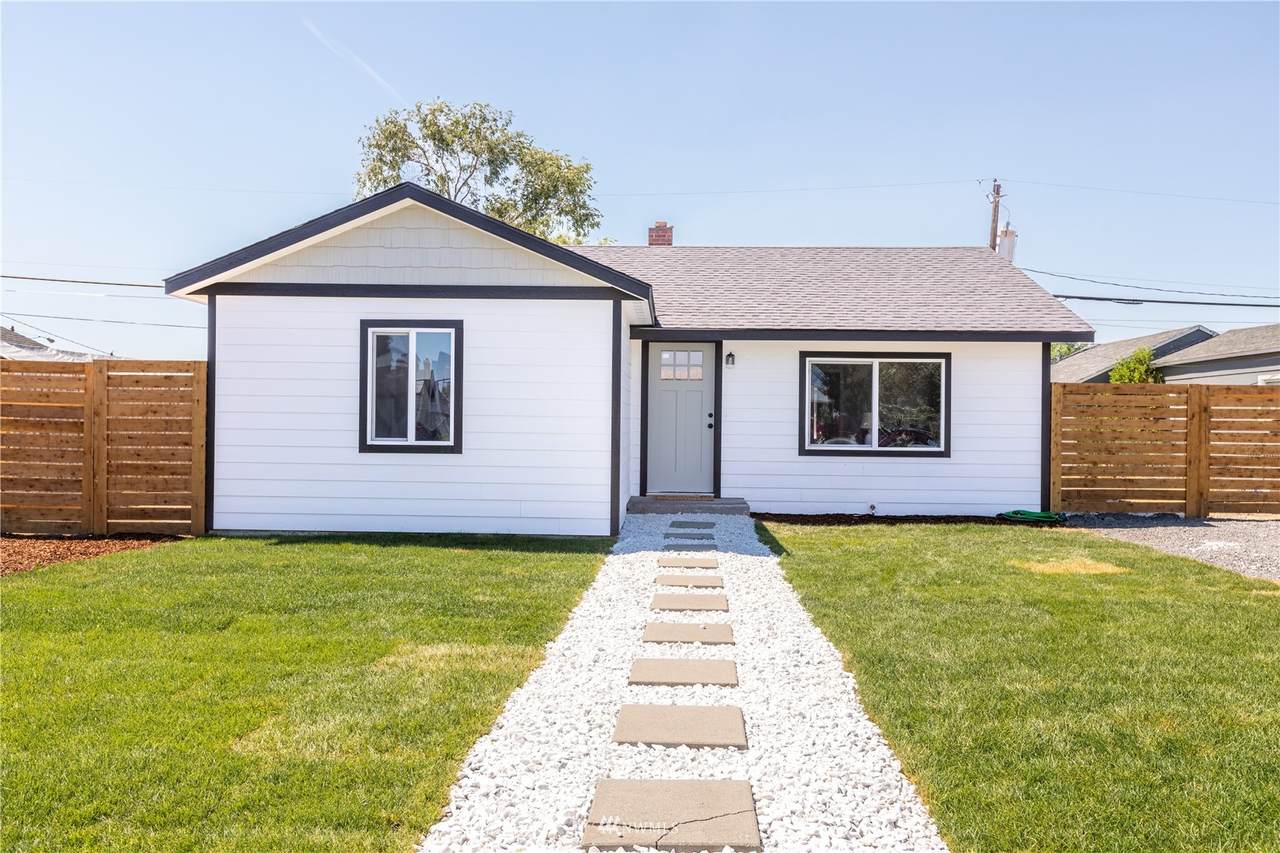 135 F Street - Photo 1