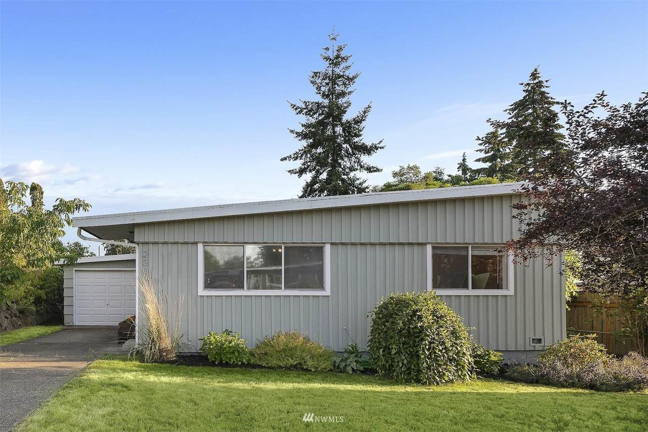 2303 7th Street - Photo 1