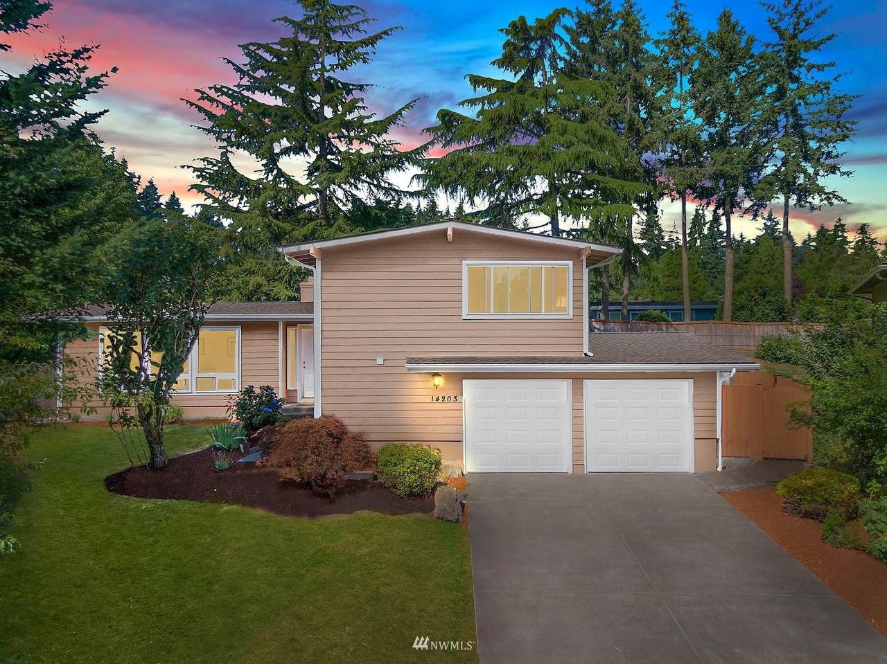 14203 74th Street - Photo 1