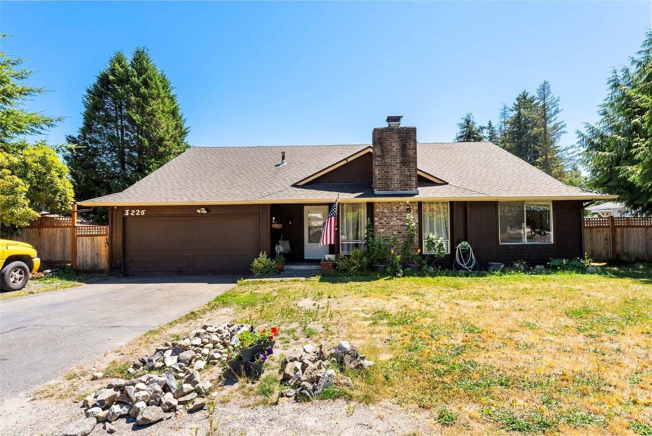 3226 Madrona - Photo 1