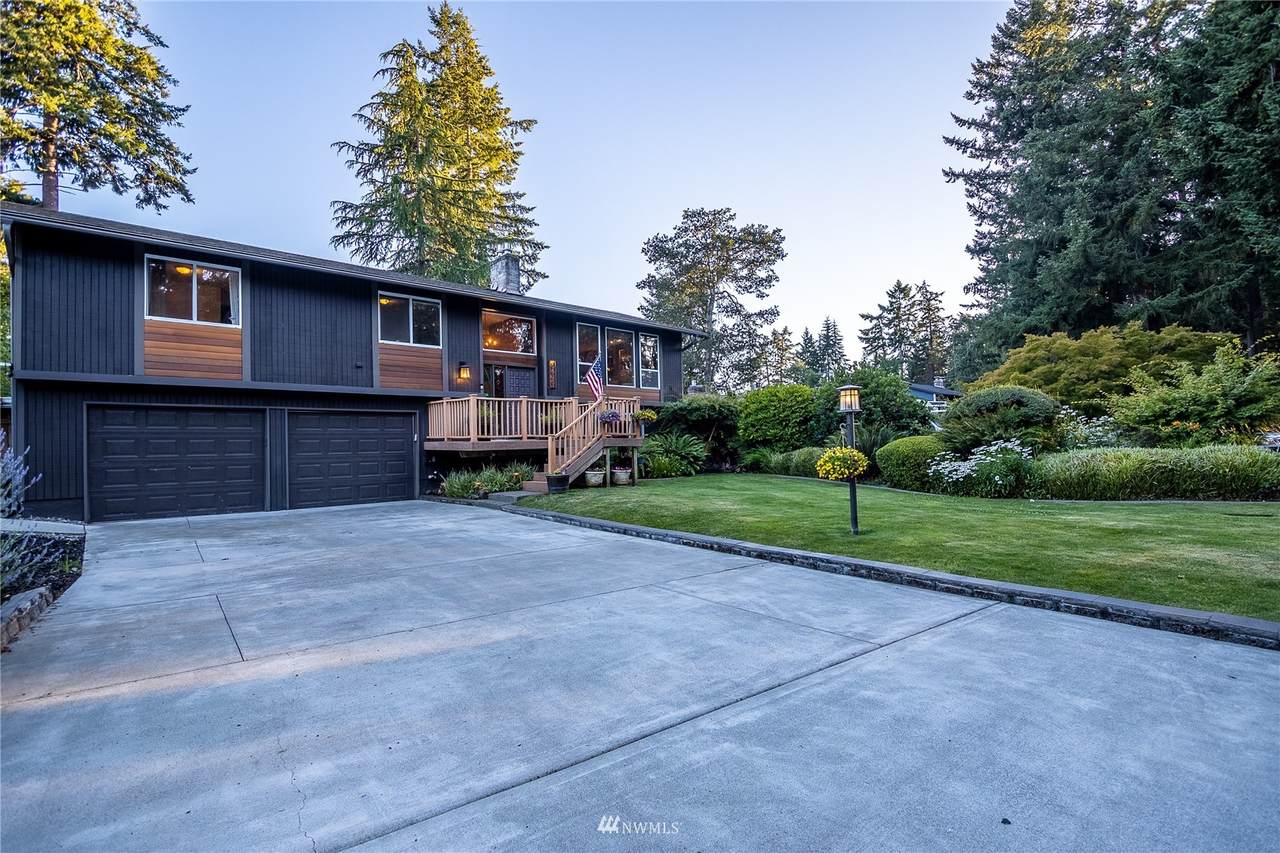 6620 79th Street - Photo 1
