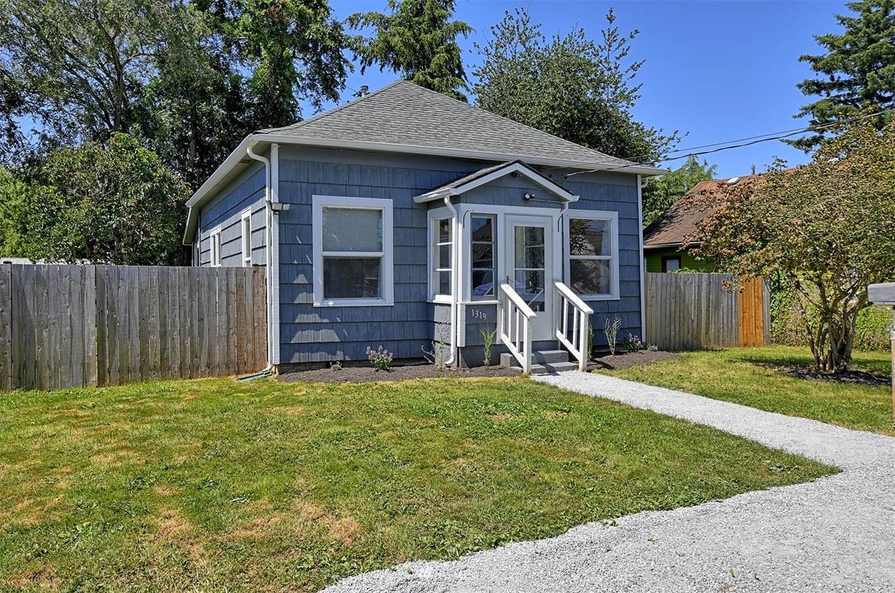 1319 Virginia Street - Photo 1