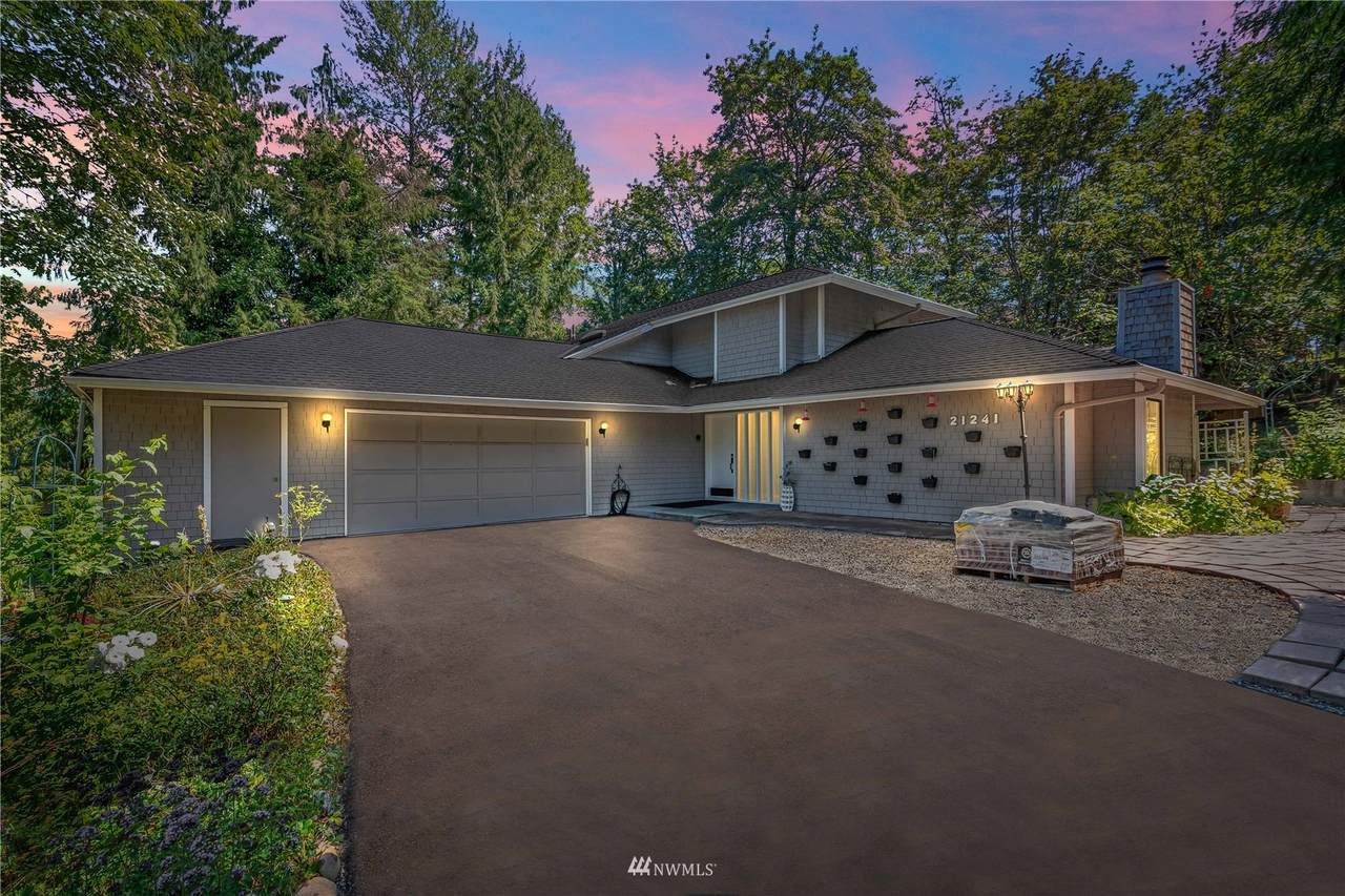 21241 SE 258th Street - Photo 1