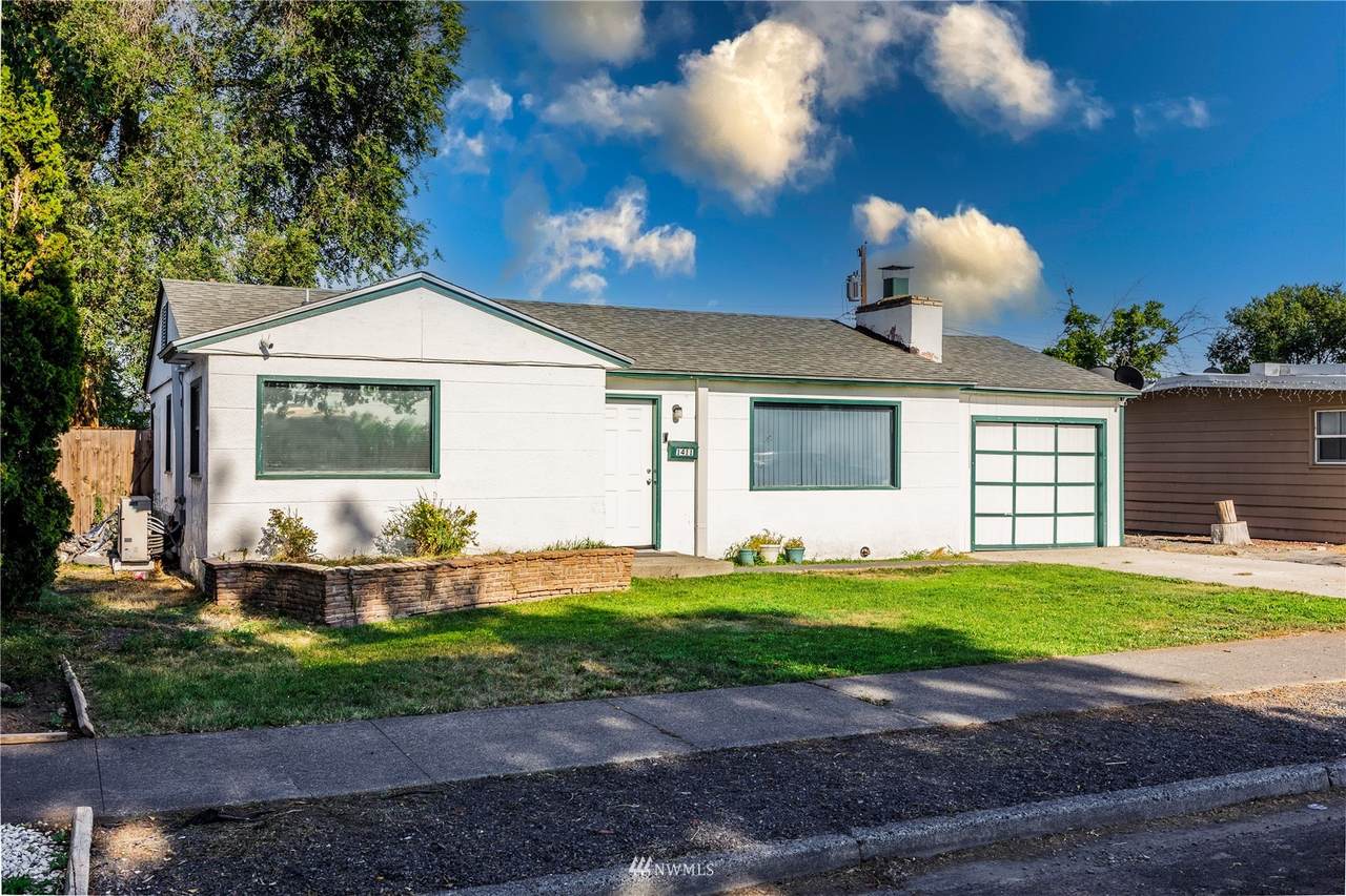 1411 Lee Street - Photo 1