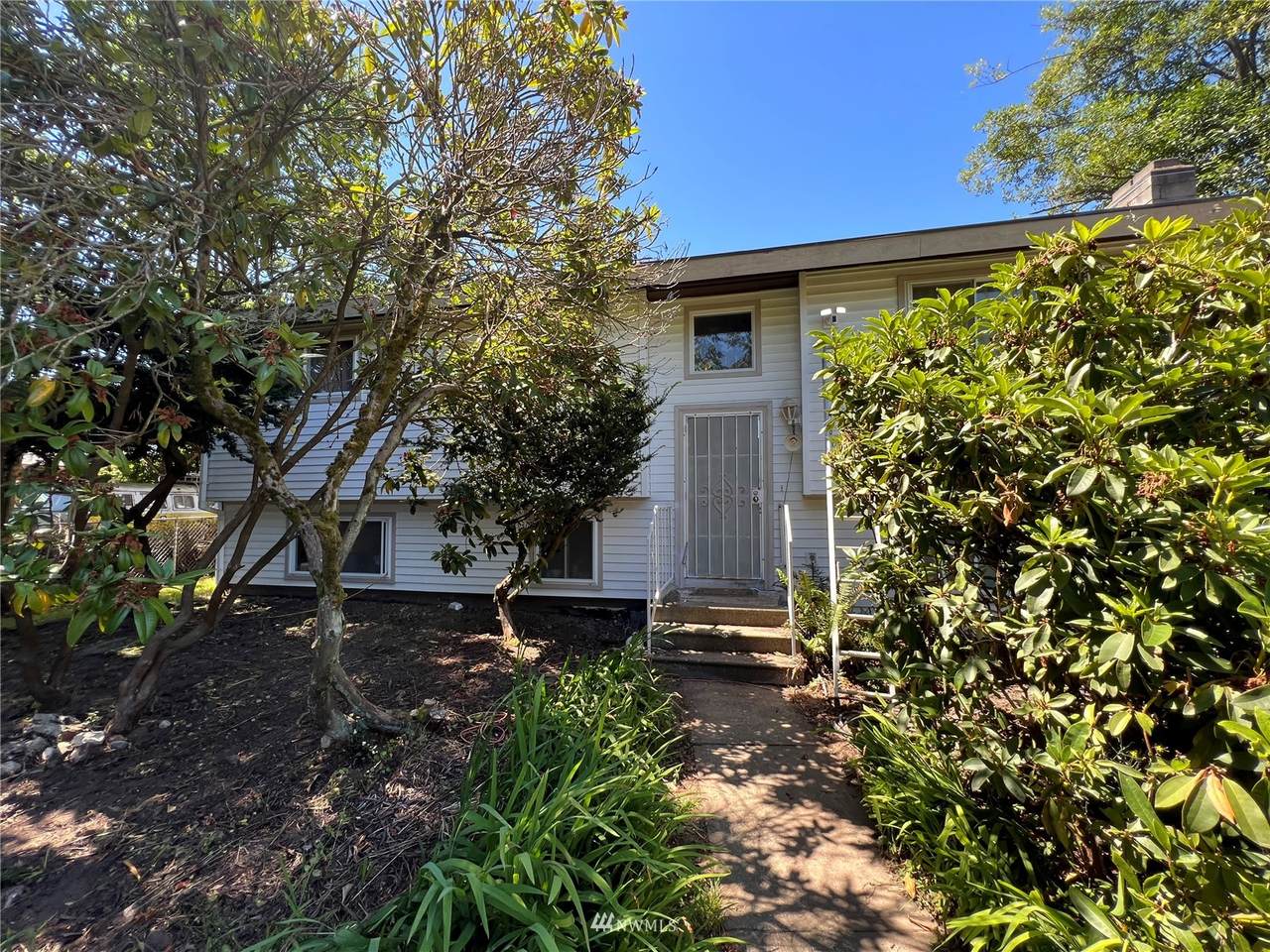 3708 49th Avenue - Photo 1