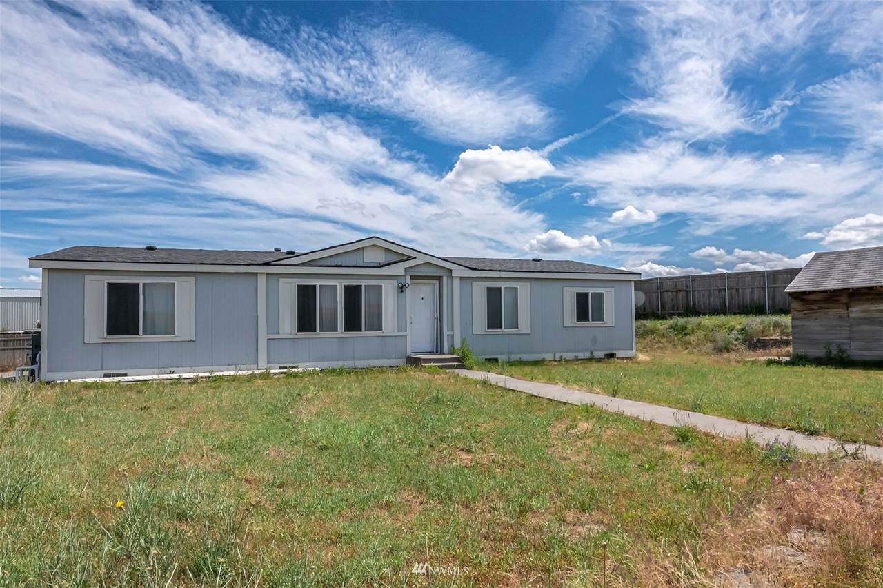 83007 Steen Road - Photo 1