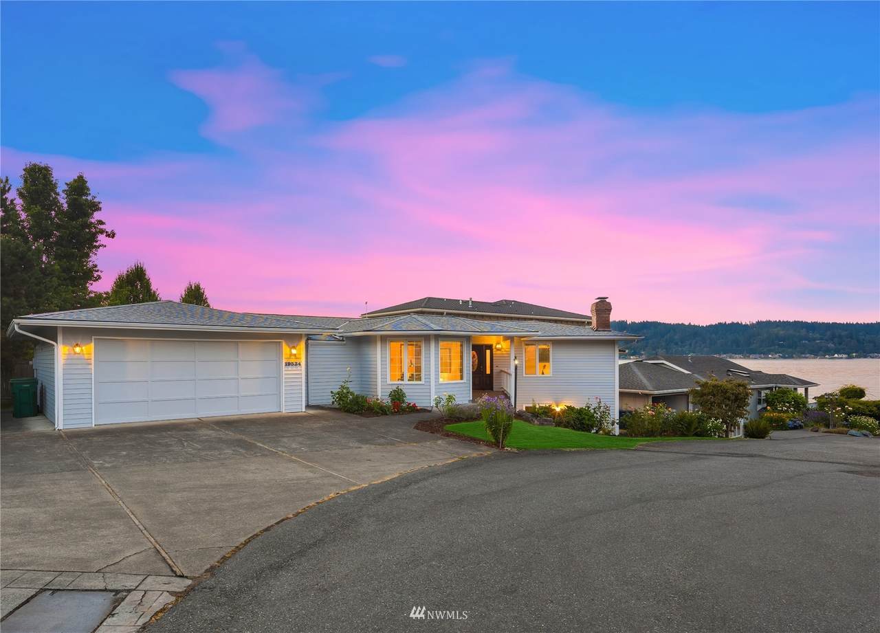 19534 51st Street - Photo 1