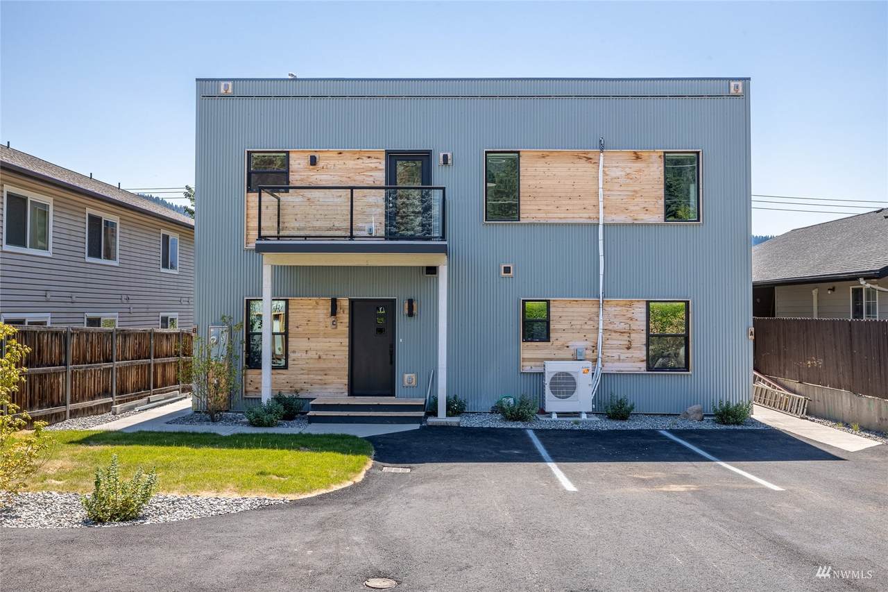 113 Whitman Street - Photo 1