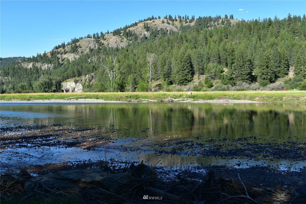 18292 Hwy 21 - Photo 1