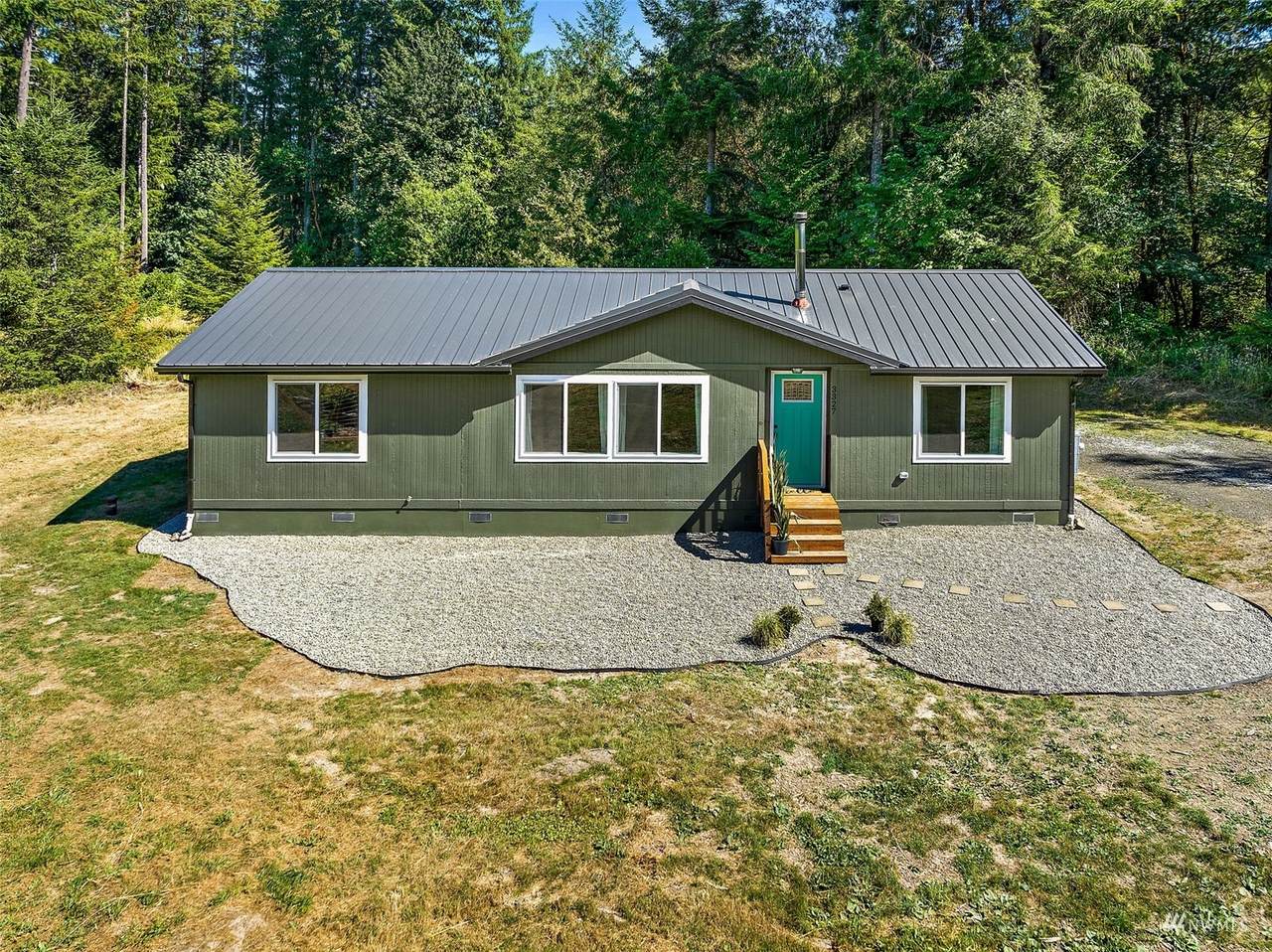 3327 79th Avenue - Photo 1