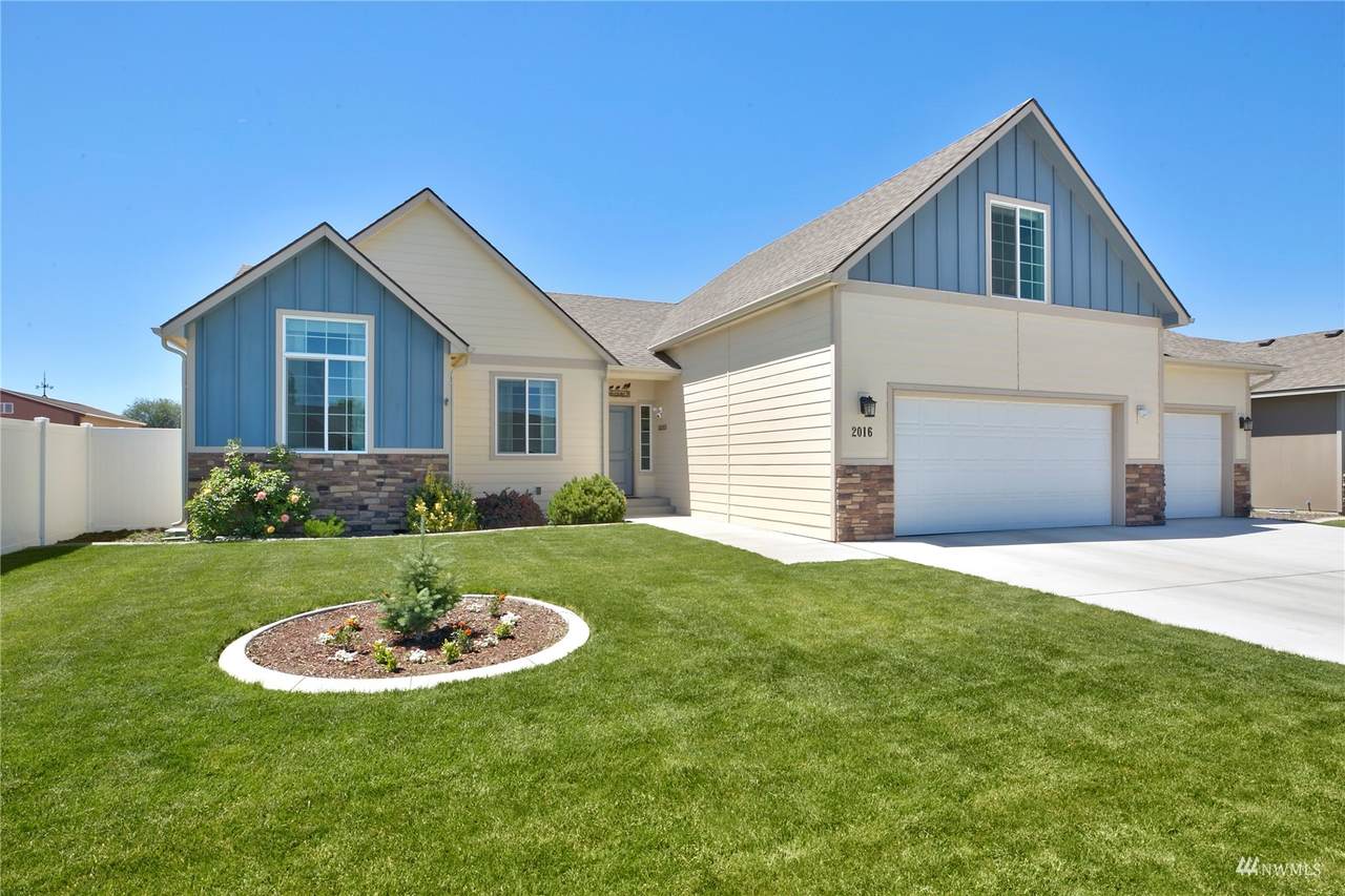 2016 60th Avenue - Photo 1