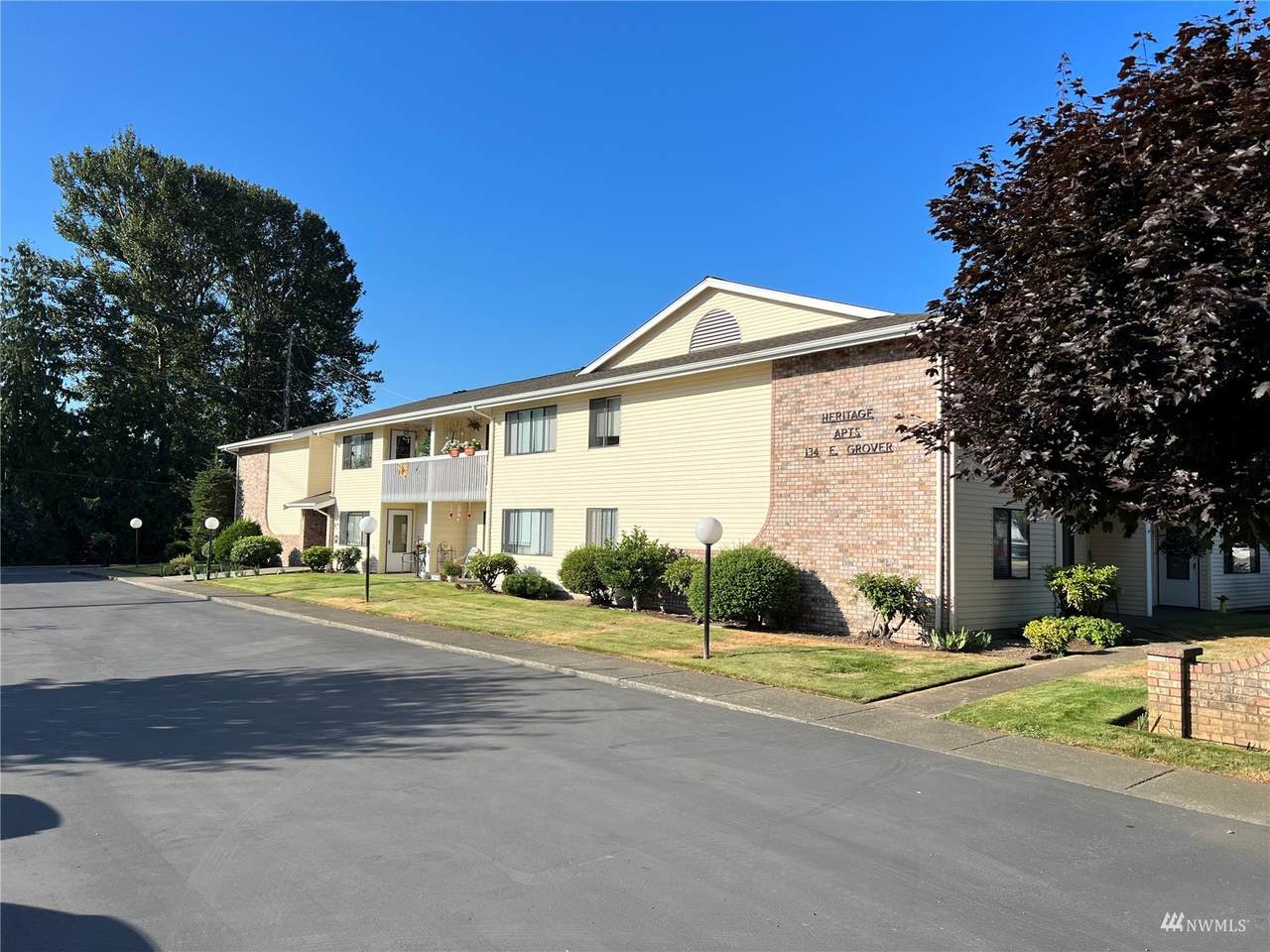 134 E Grover Street - Photo 1