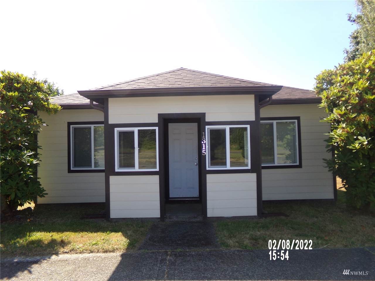 1315 Lincoln - Photo 1
