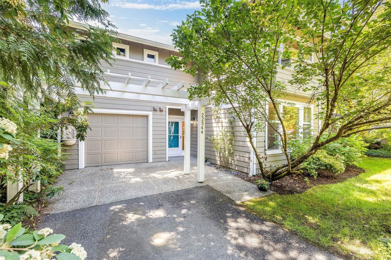 22544 37th Terrace - Photo 1