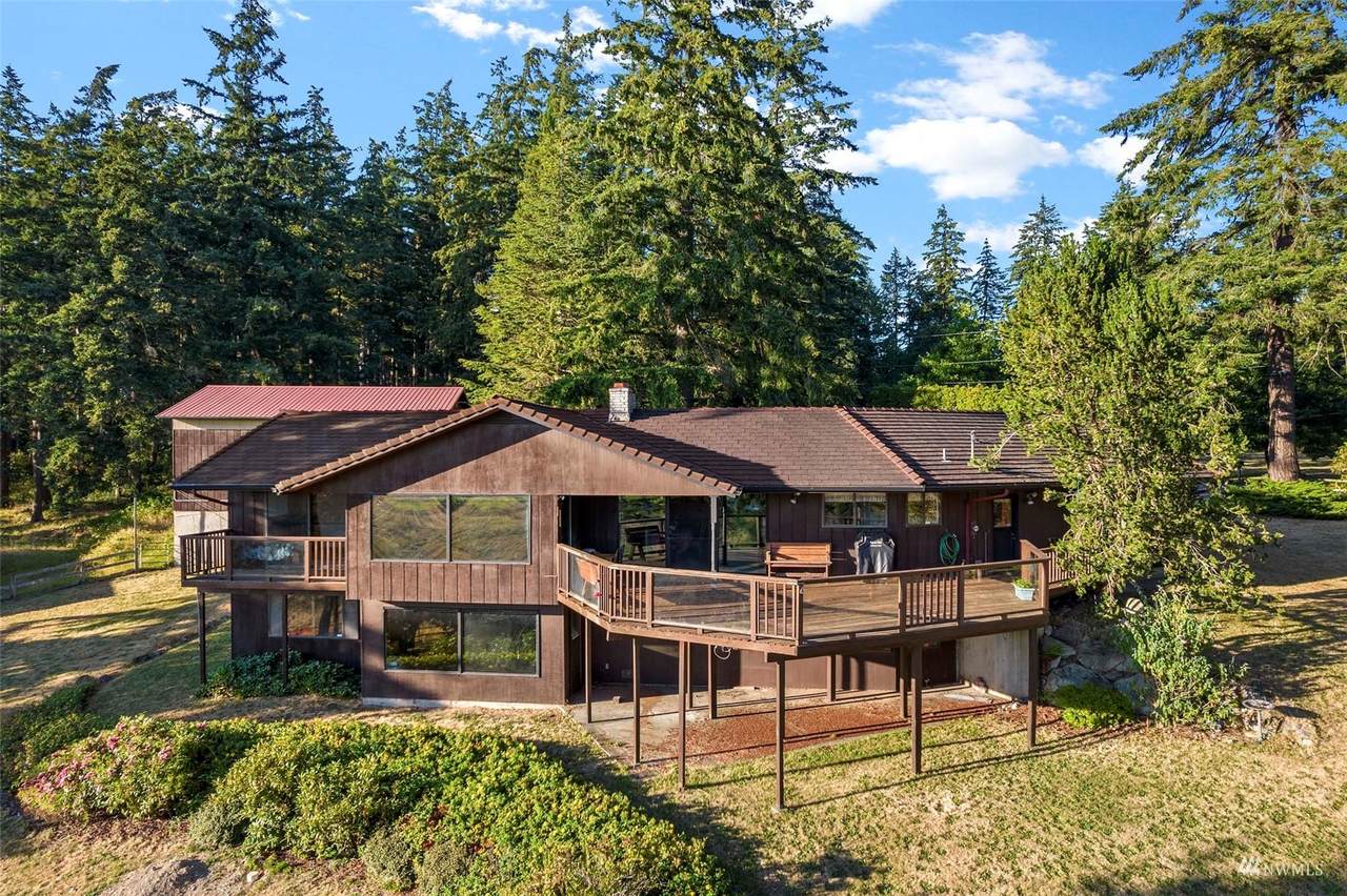 905 Hanstad Road - Photo 1