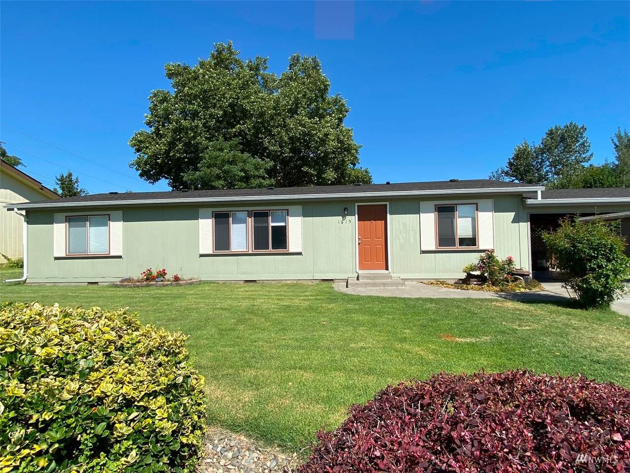 1615 Red Oak Avenue - Photo 1