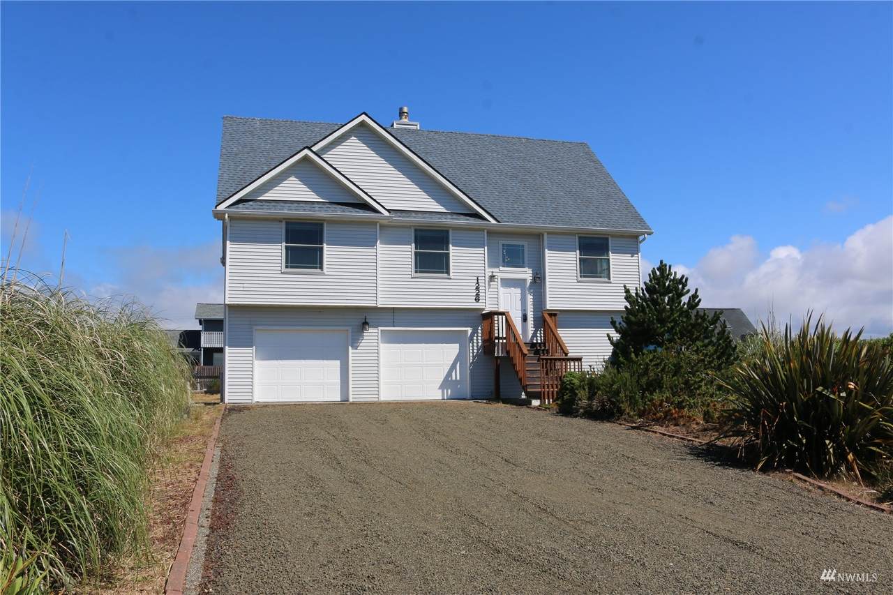1226 Camero Loop - Photo 1
