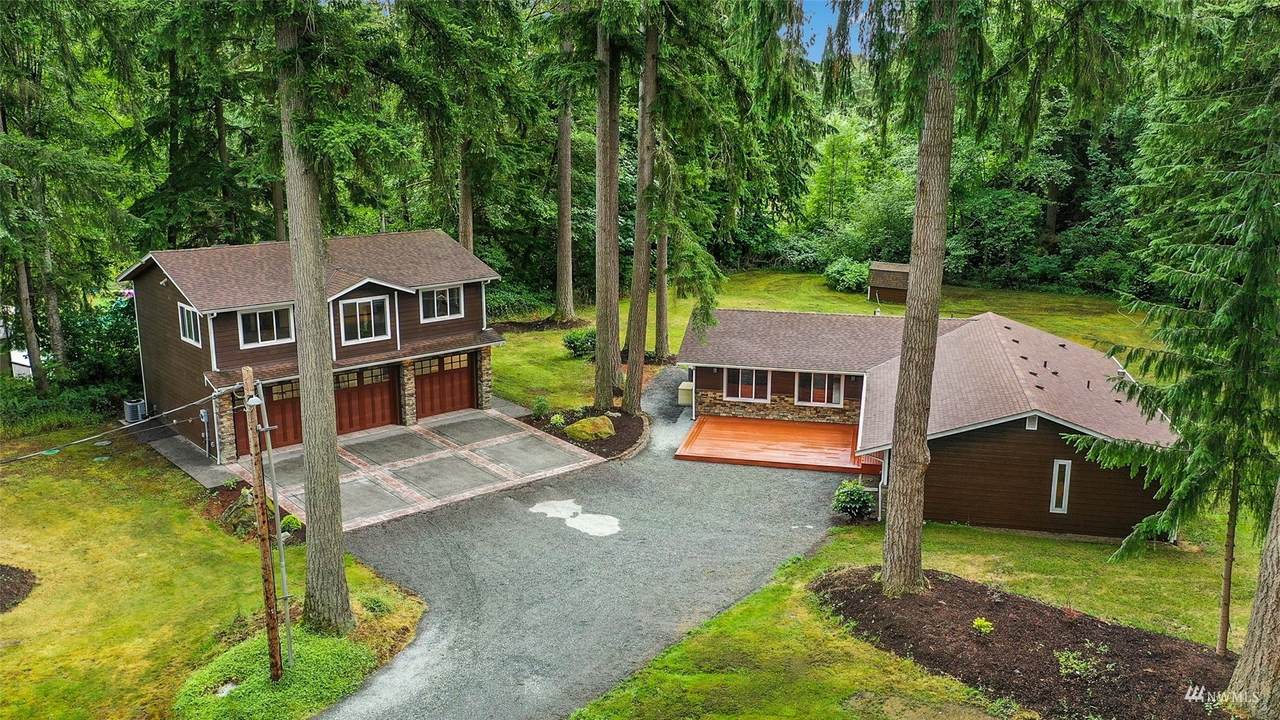 7230 139th Avenue - Photo 1