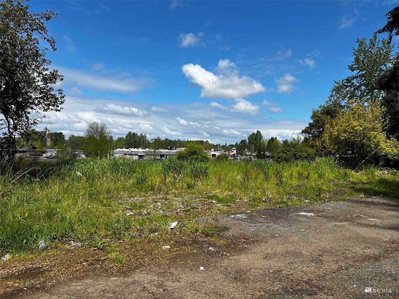 1708 Kresky Avenue - Photo 1