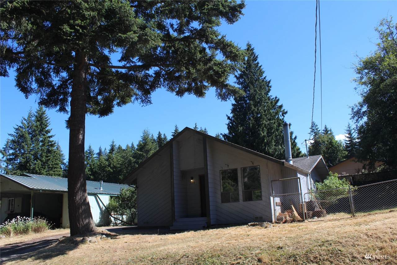 520 Rose Street - Photo 1