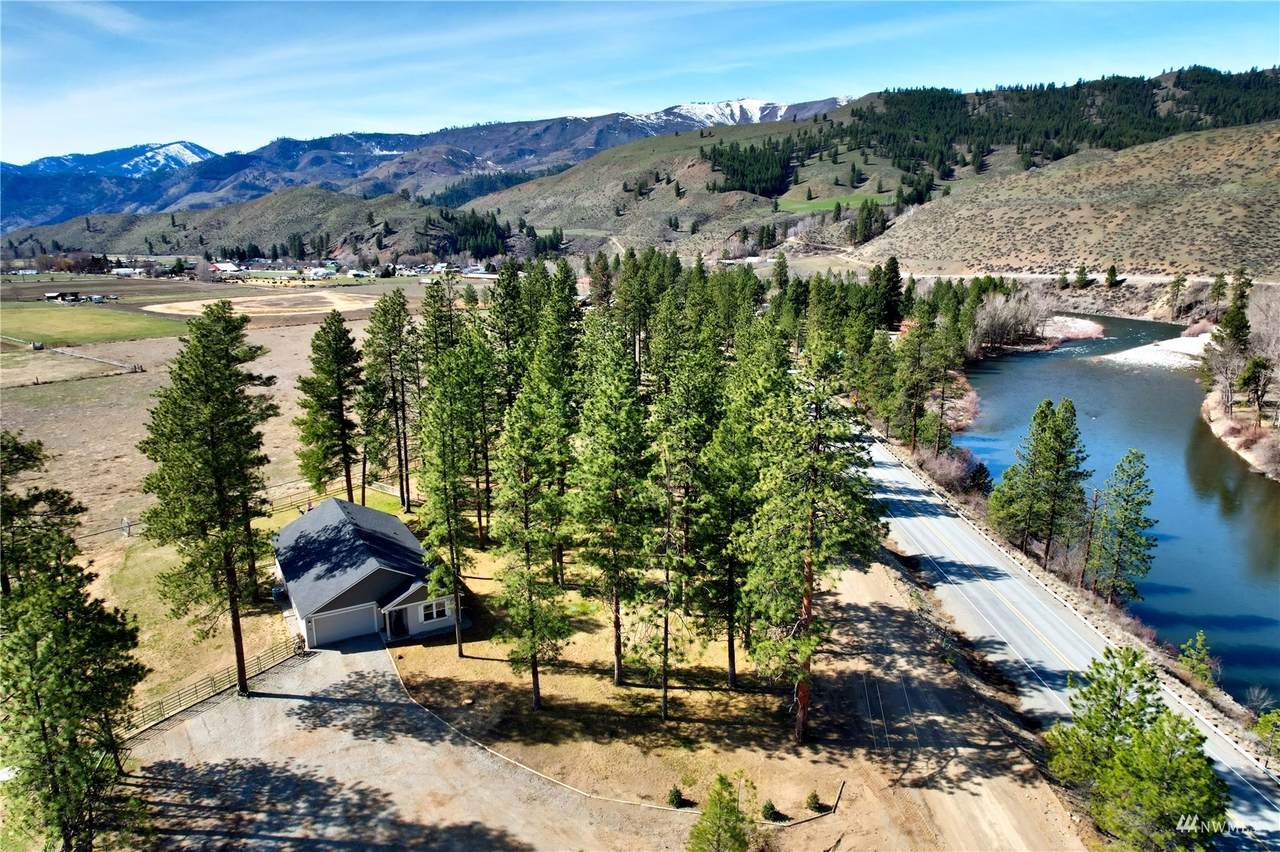 2316 Hwy 153 - Photo 1
