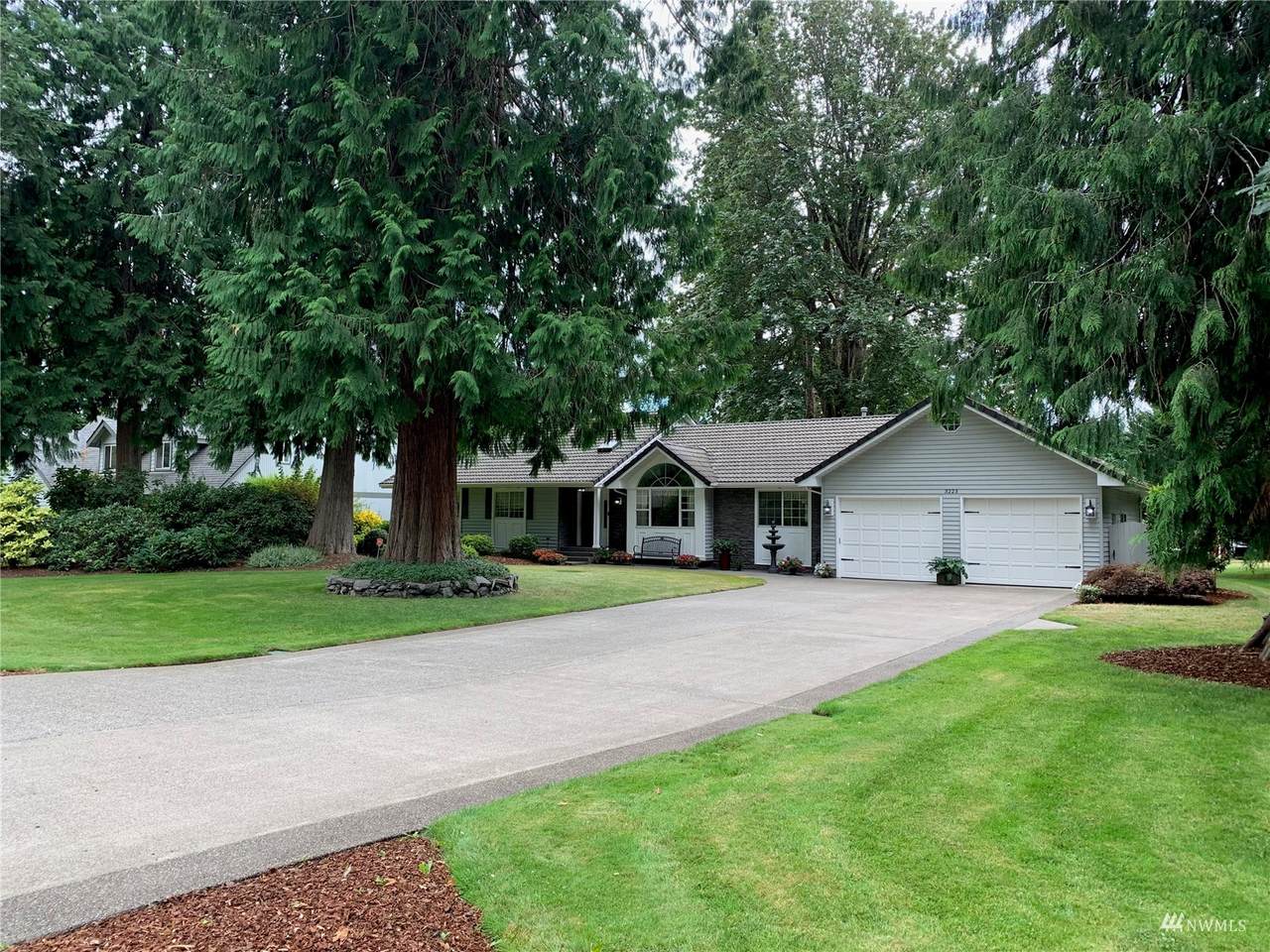 3223 Donnelly Drive - Photo 1