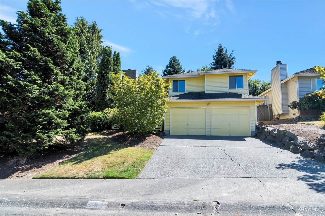 2510 238th Pl Se - Photo 1