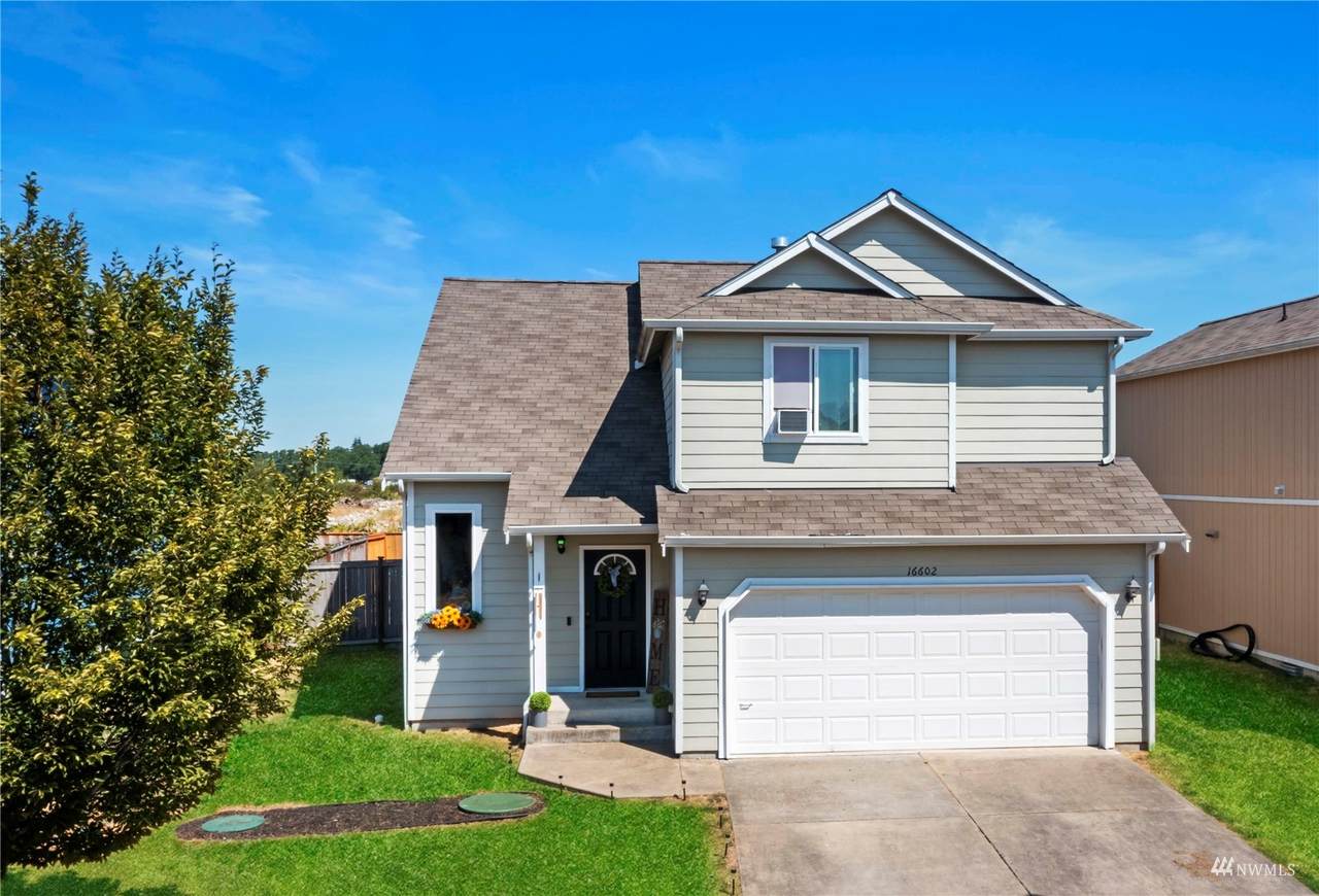 16602 Greenleaf Avenue - Photo 1