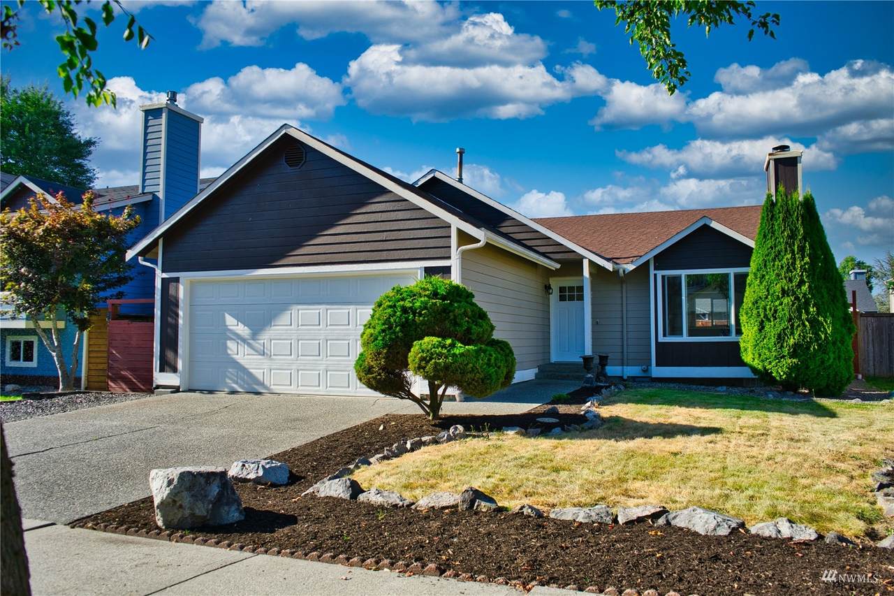 16609 150th Street - Photo 1