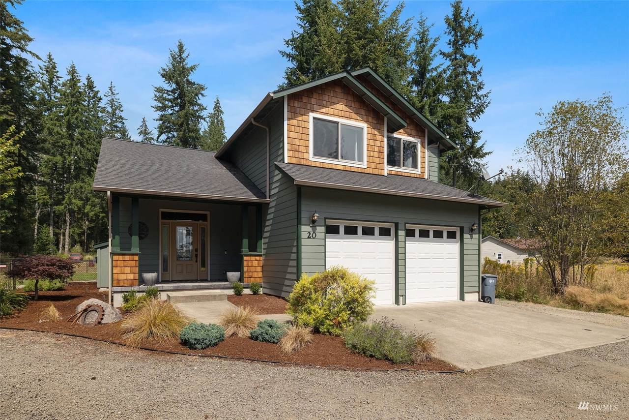 20 Lynda Lane - Photo 1