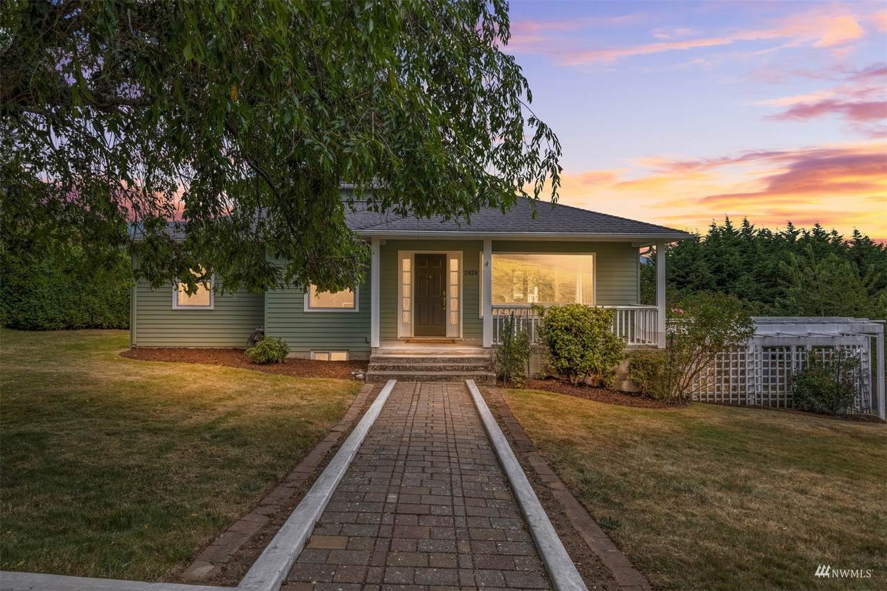2828 Pullman Street - Photo 1