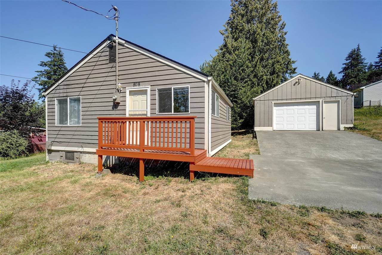 808 Yuma Street - Photo 1