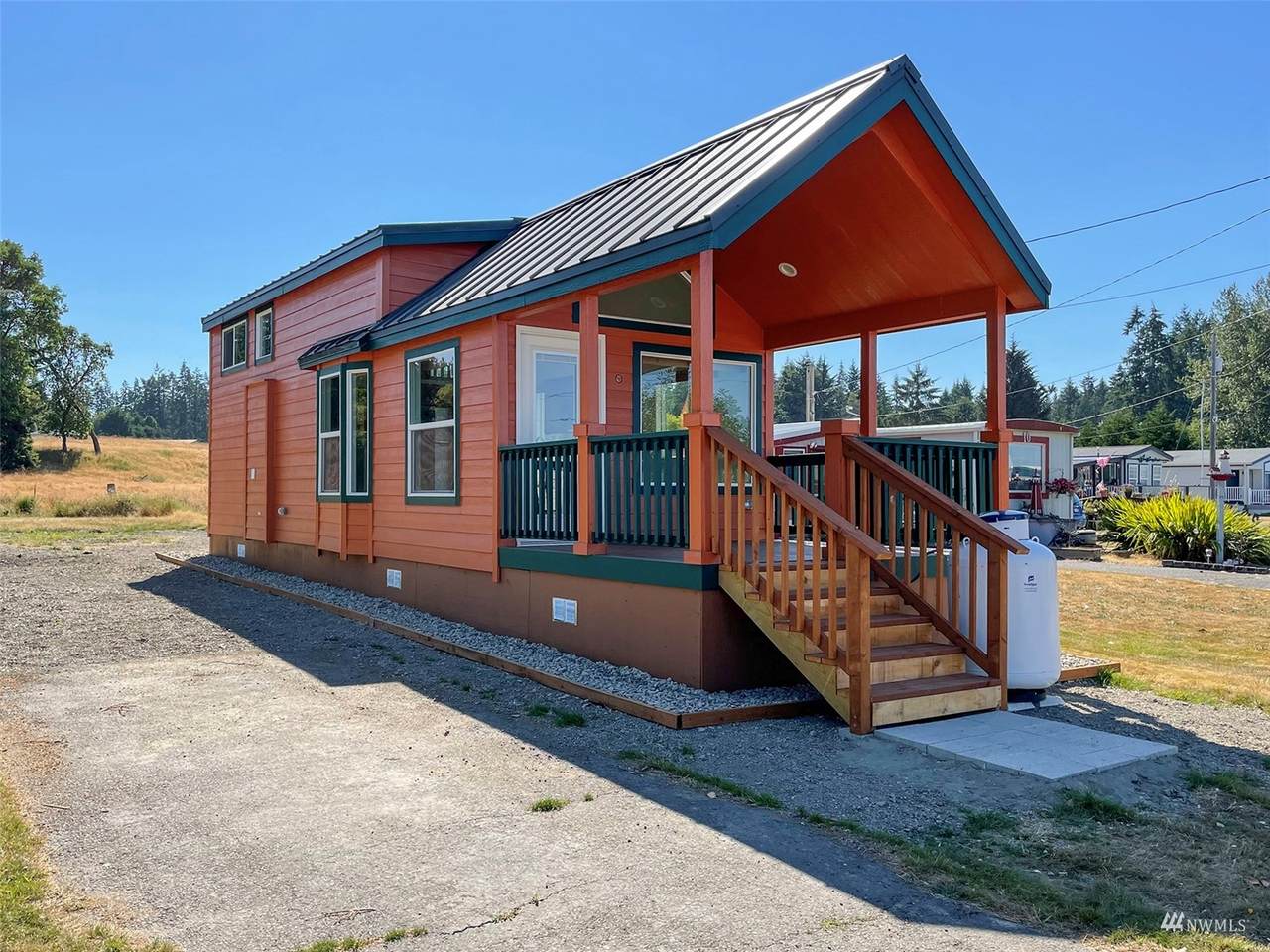1323 Mcdonald Street - Photo 1