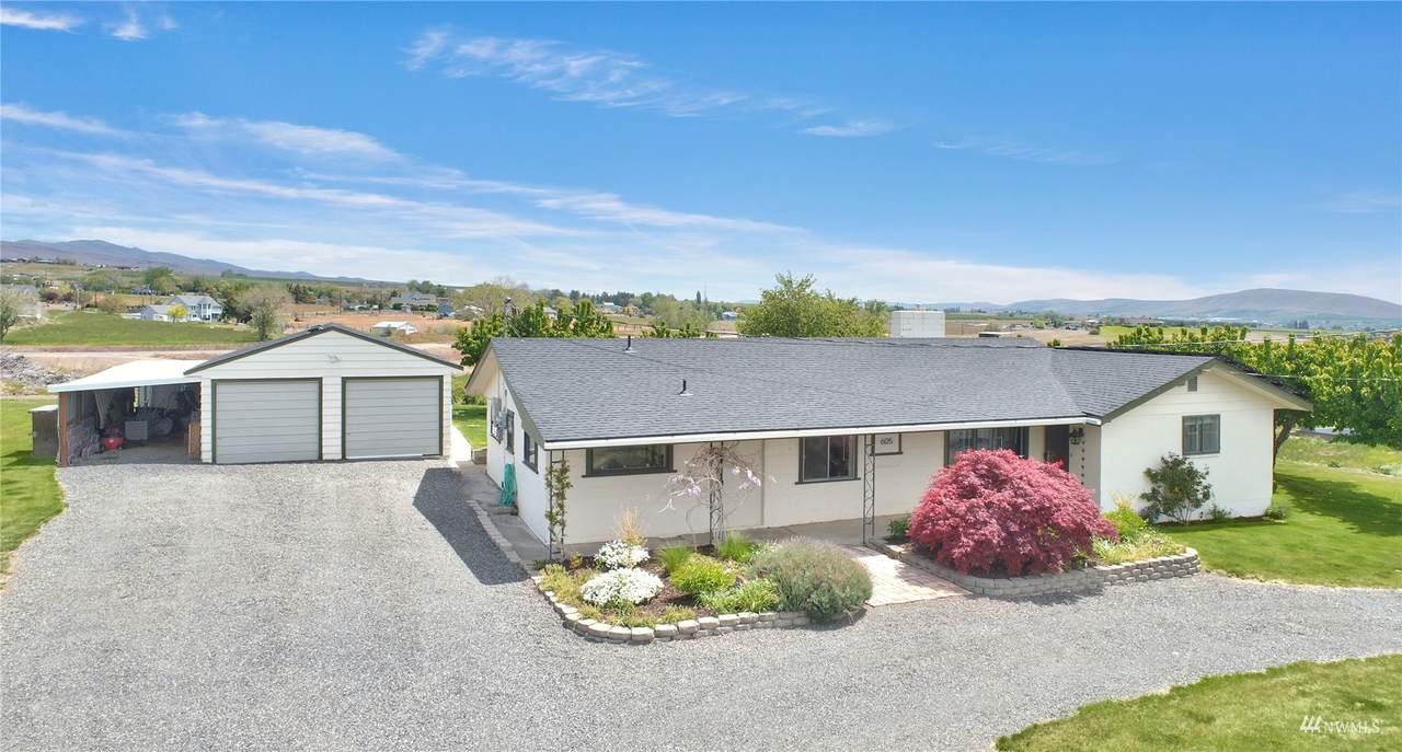 605 Terrace Heights Drive - Photo 1