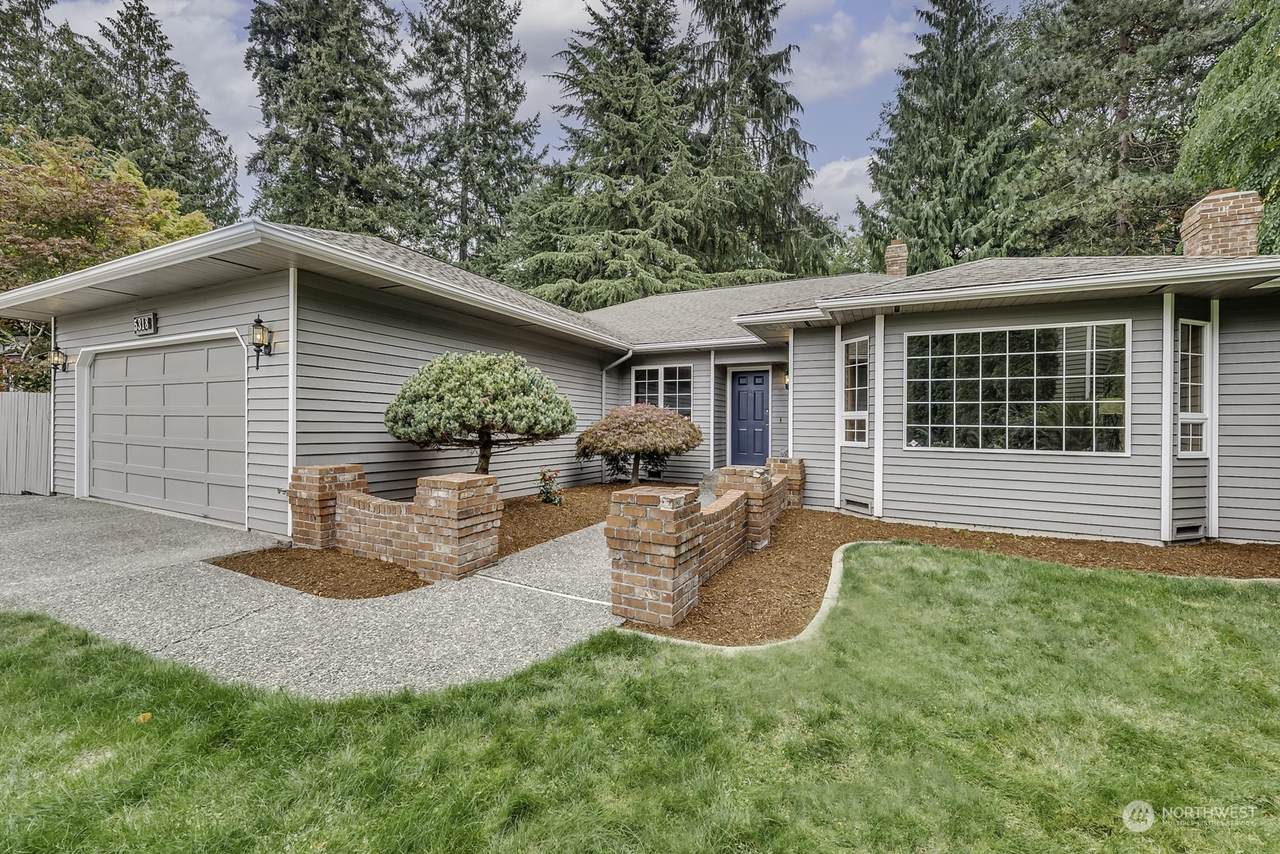 5318 101st Street - Photo 1
