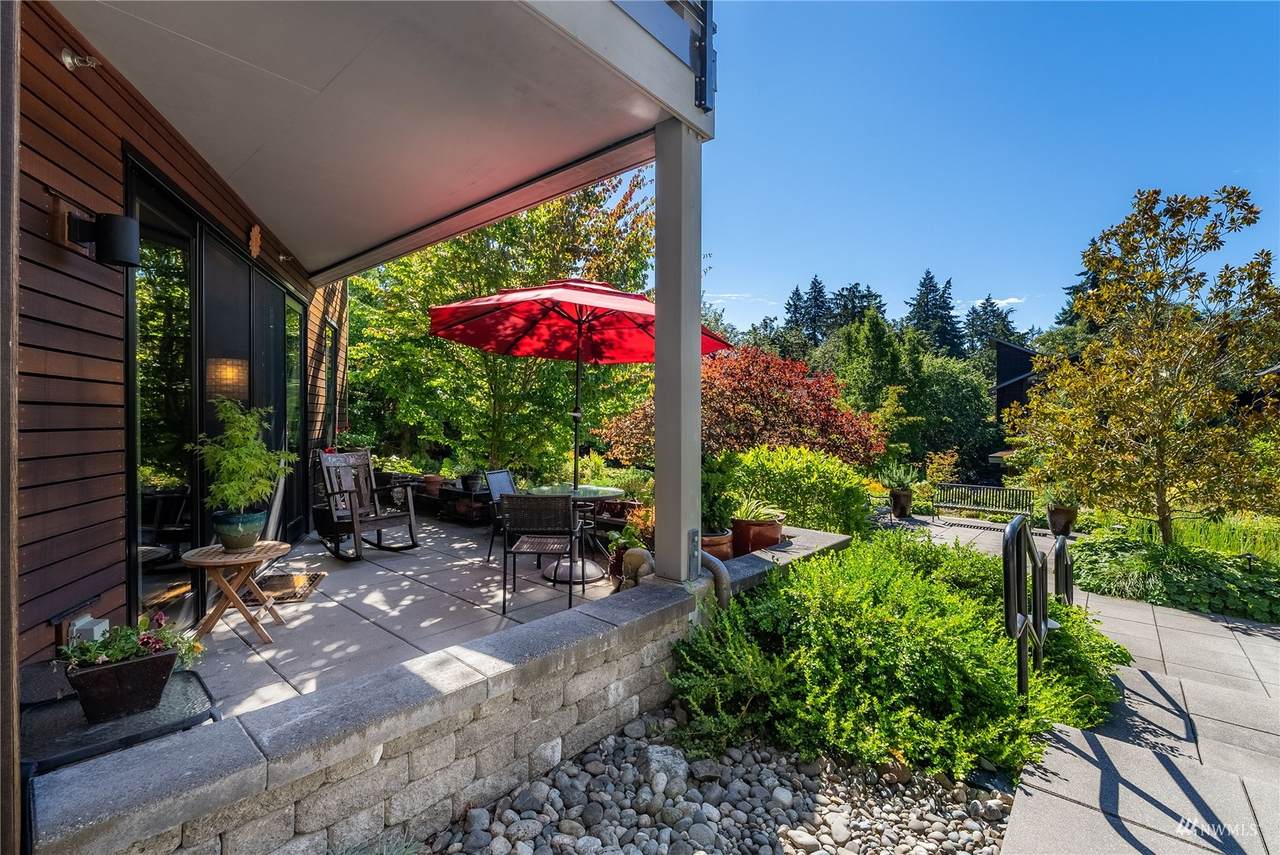 620 Vineyard Lane - Photo 1