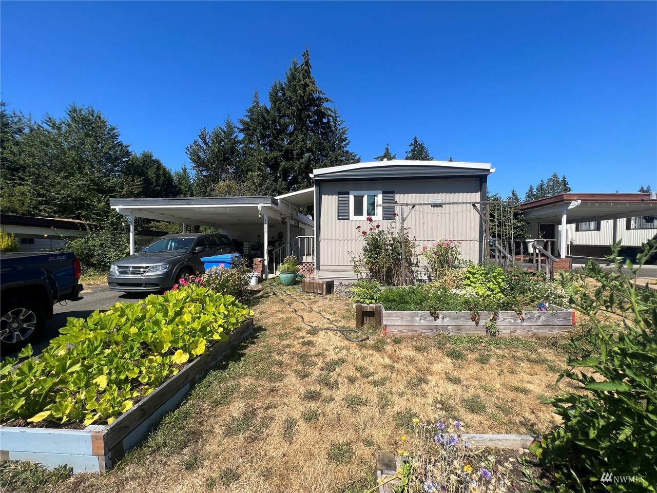5709 88th Street Ct - Photo 1