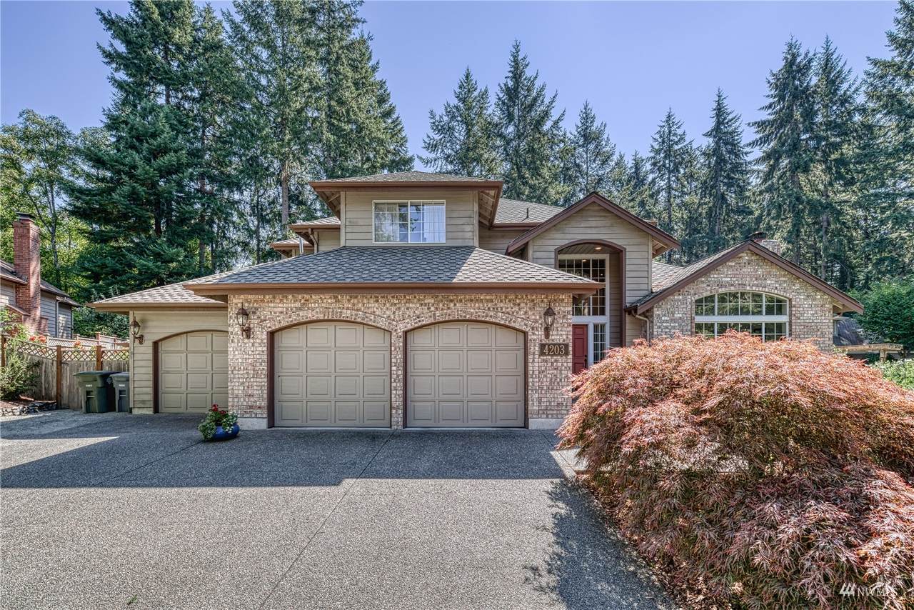 4203 27th Ave - Photo 1