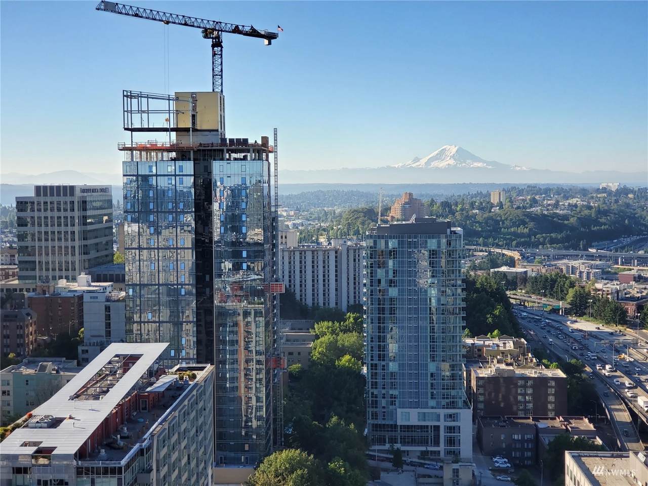 800 Columbia Street - Photo 1
